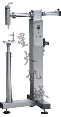 單頭立式液體半自動灌裝機