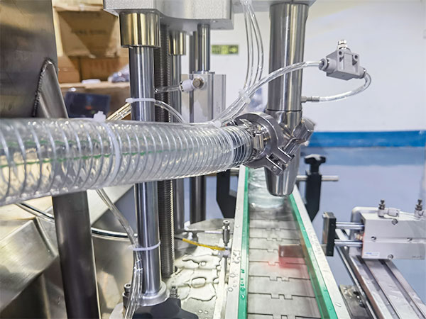 單頭膏體自動灌裝機