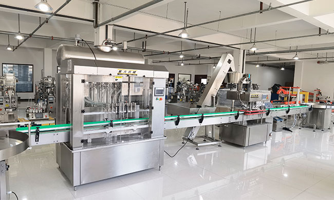 全自動果汁果醬灌裝機生產線