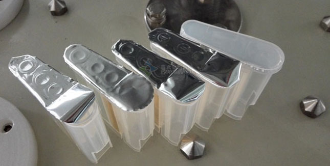 試劑盒灌裝封口機