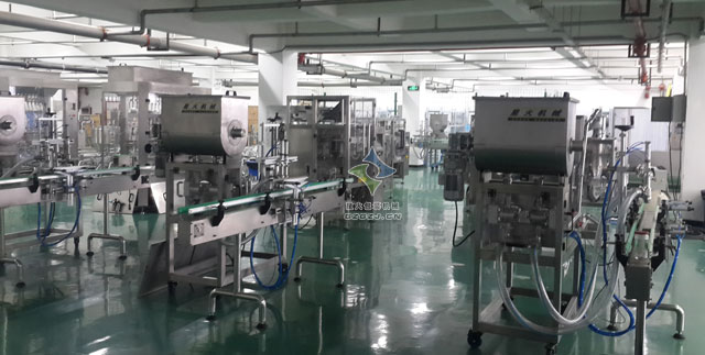 雙頭臥式醬料灌裝機